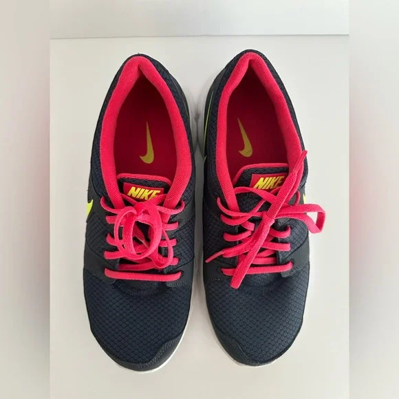 Nike Navy, Pin and Neon Yellow Women's Sneakers - Picture 6 of 8